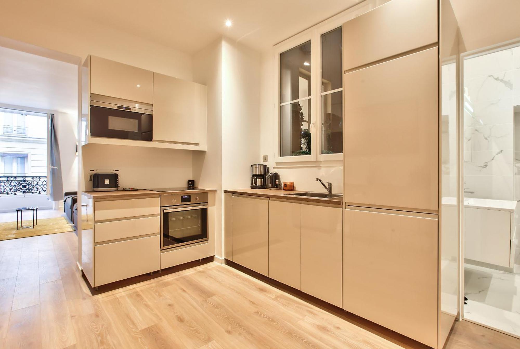 64 - Urban Luxury Flat Near Champs-elysees * Parijs